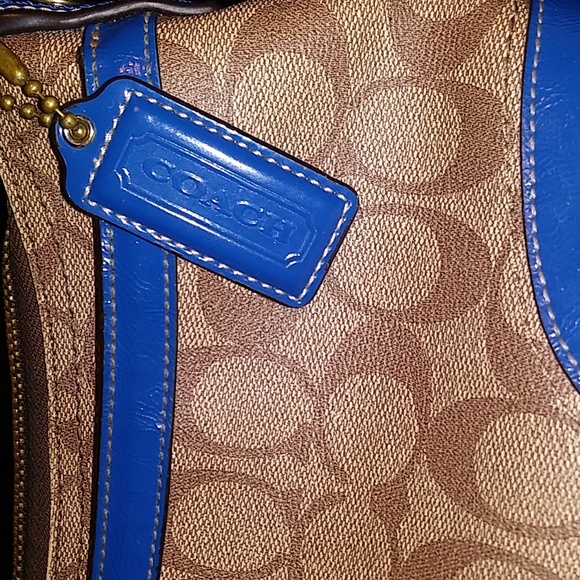 COACH signature C handbag - Picture 6 of 6